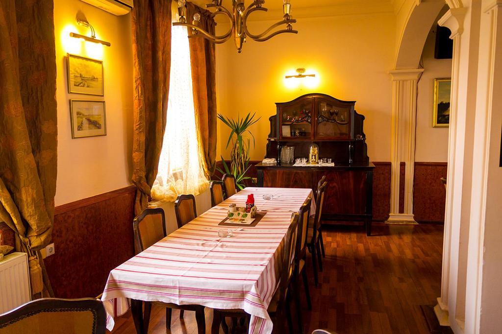 Hotel Ugostiteljski Objekat Karibo Sombor Exterior foto